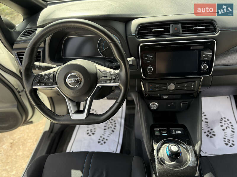 Хэтчбек Nissan Leaf 2018 в Теребовле фото 45 Хэтчбек Nissan Leaf 2018 в Теребовле