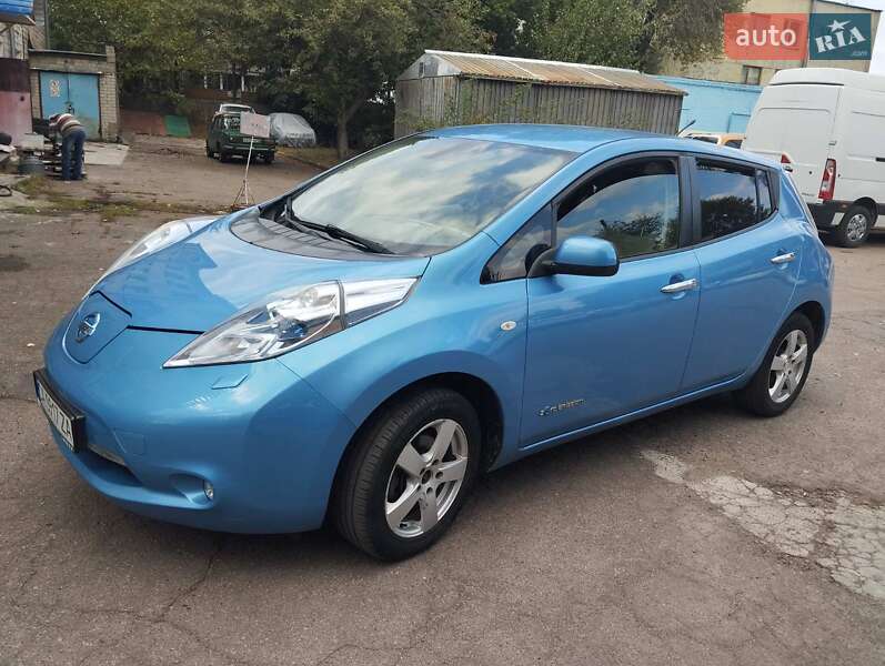Хэтчбек Nissan Leaf 2012 в Черкассах фото 3 Хэтчбек Nissan Leaf 2012 в Черкассах