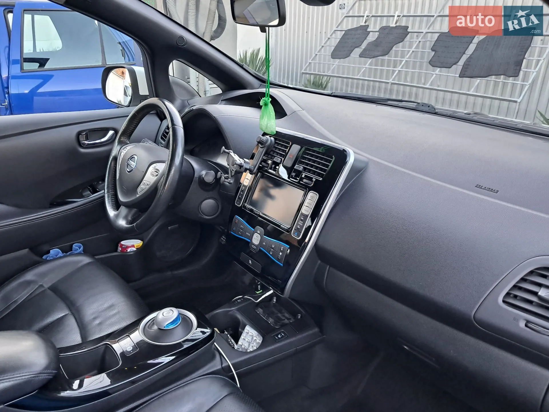 2017 Nissan Leaf - мініатюра 14