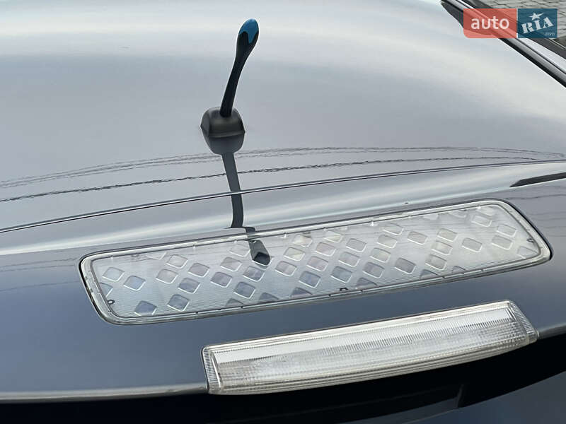 Хэтчбек Nissan Leaf 2014 в Ровно