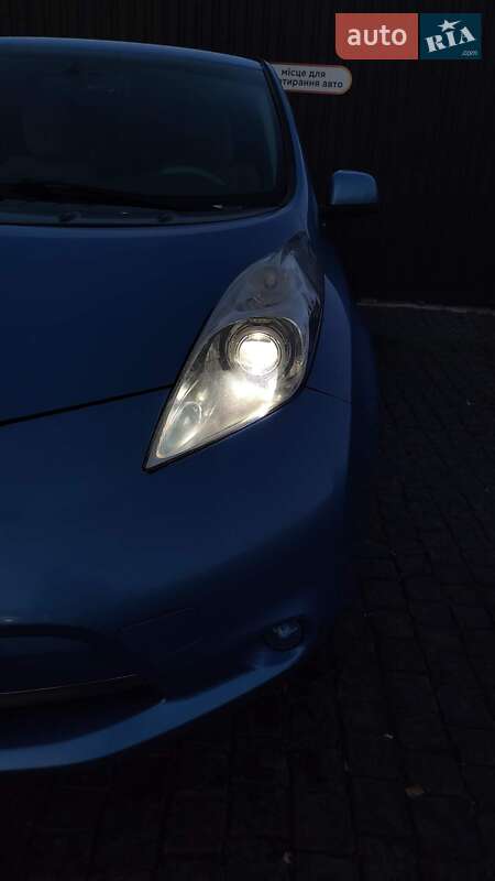 Хэтчбек Nissan Leaf 2013 в Киеве фото 13 Хэтчбек Nissan Leaf 2013 в Киеве