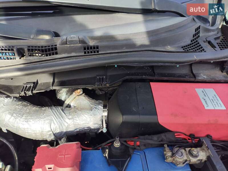 Хэтчбек Nissan Leaf 2011 в Ковеле фото 19 Хэтчбек Nissan Leaf 2011 в Ковеле