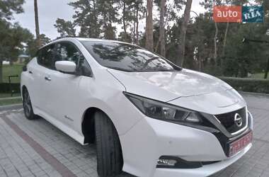 Хэтчбек Nissan Leaf 2020 в Ирпене
