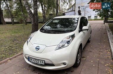 Хэтчбек Nissan Leaf 2011 в Радивилове