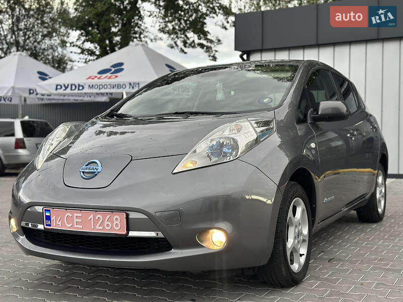 Хэтчбек Nissan Leaf 2013 в Владимире