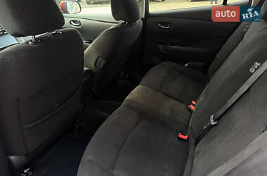 Хэтчбек Nissan Leaf 2014 в 