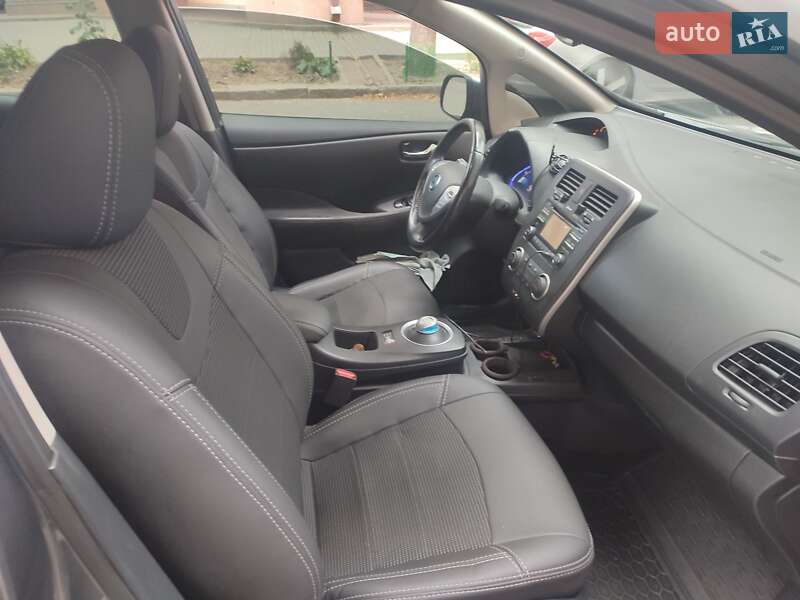 Хэтчбек Nissan Leaf 2014 в Харькове