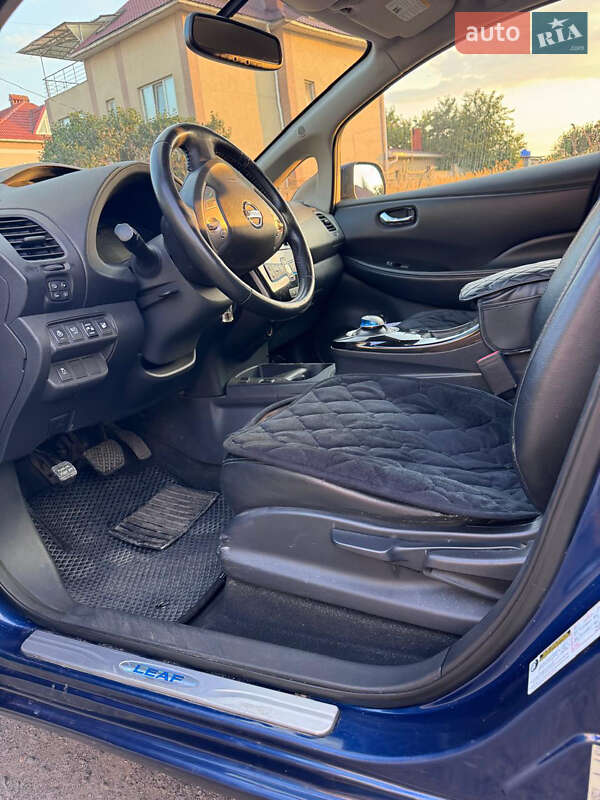 Хэтчбек Nissan Leaf 2016 в Одессе