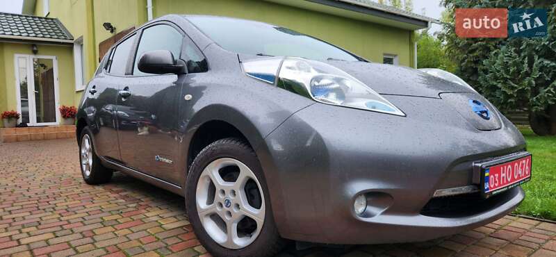 Хэтчбек Nissan Leaf 2014 в Ровно