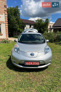 Хетчбек Nissan Leaf 2012 в Луцьку