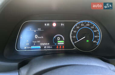 Хэтчбек Nissan Leaf 2018 в 