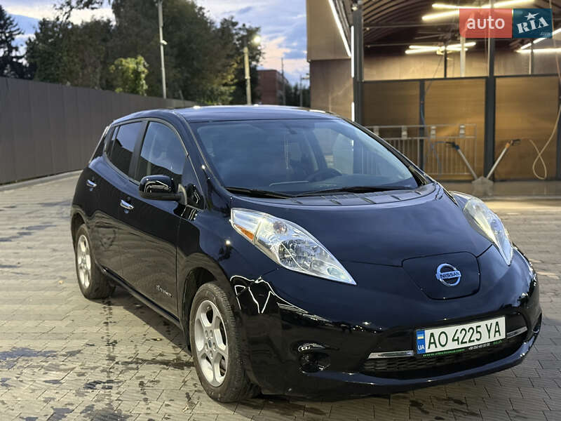 Nissan Leaf 2014