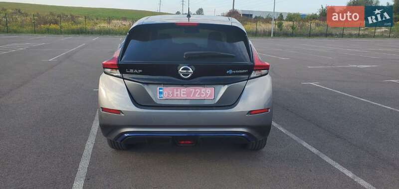 Хетчбек Nissan Leaf 2018 в Рівному