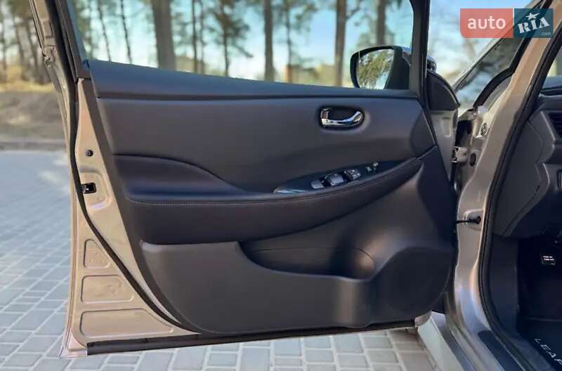 Хэтчбек Nissan Leaf 2018 в Кропивницком фото 4 Хэтчбек Nissan Leaf 2018 в Кропивницком