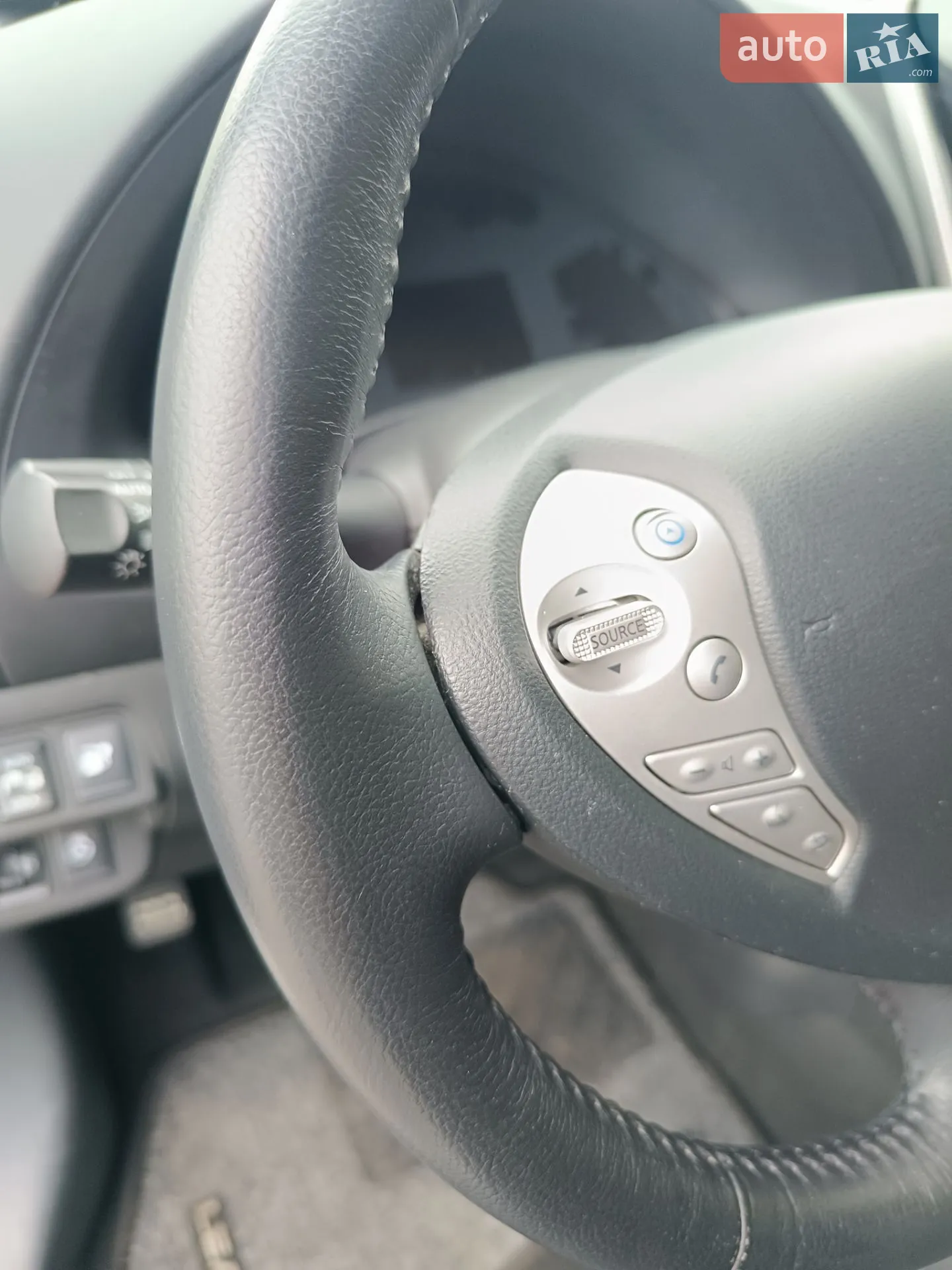 2014 Nissan Leaf - мініатюра 39