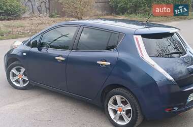 Хэтчбек Nissan Leaf 2017 в Одессе