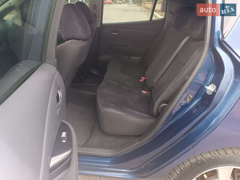 Хэтчбек Nissan Leaf 2017 в Одессе