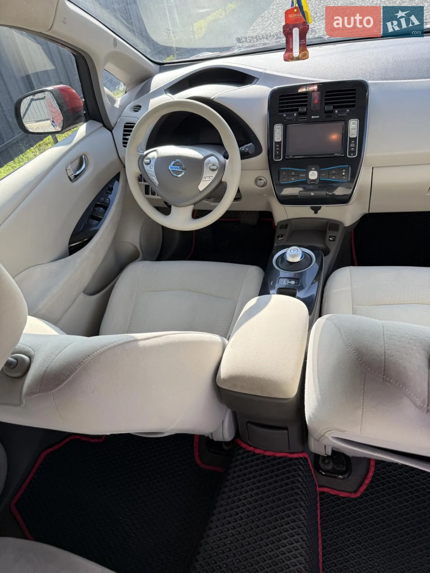 2012 Nissan Leaf - мініатюра 14