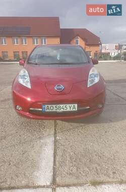 Хетчбек Nissan Leaf 2016 в Виноградові