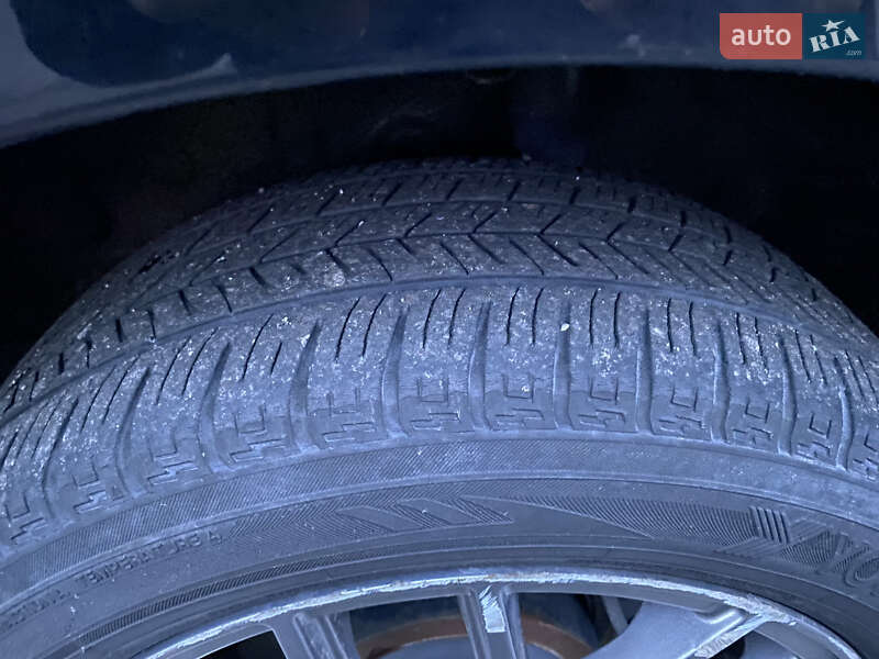 Хэтчбек Nissan Leaf 2014 в Виннице