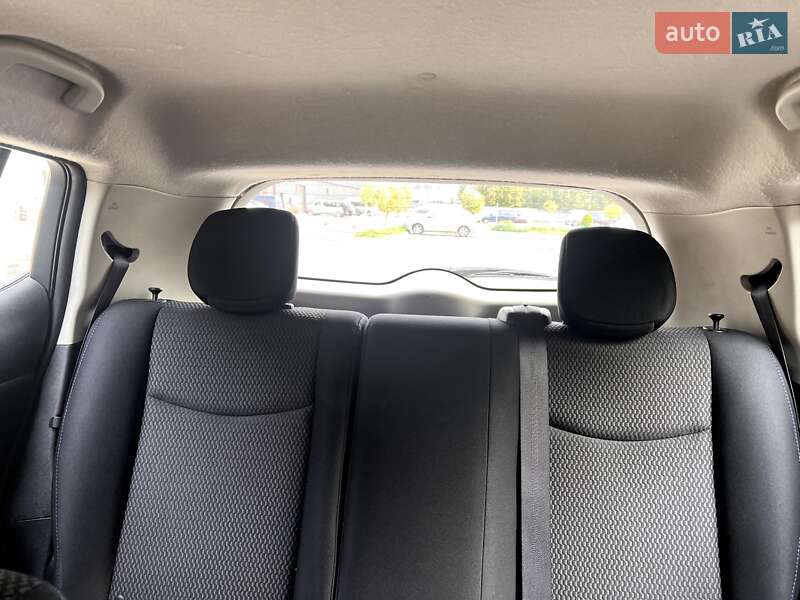 Хэтчбек Nissan Leaf 2017 в Луцке фото 17 Хэтчбек Nissan Leaf 2017 в Луцке