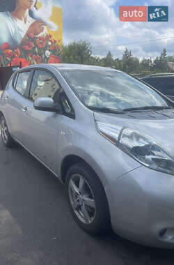 Хэтчбек Nissan Leaf 2011 в Харькове