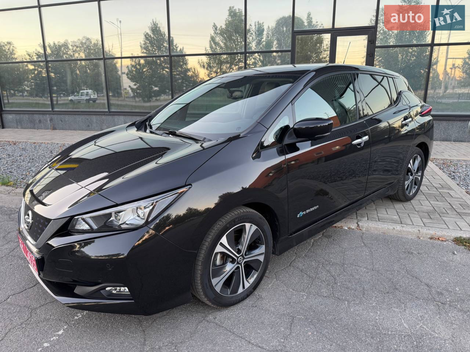 2020 Nissan Leaf - мініатюра 11