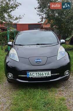 Хетчбек Nissan Leaf 2013 в Луцьку