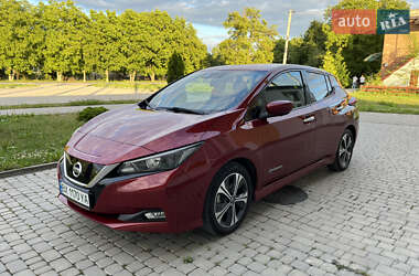 Хэтчбек Nissan Leaf 2019 в Каменец-Подольском