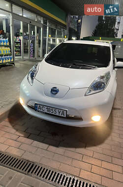 Хэтчбек Nissan Leaf 2014 в Луцке