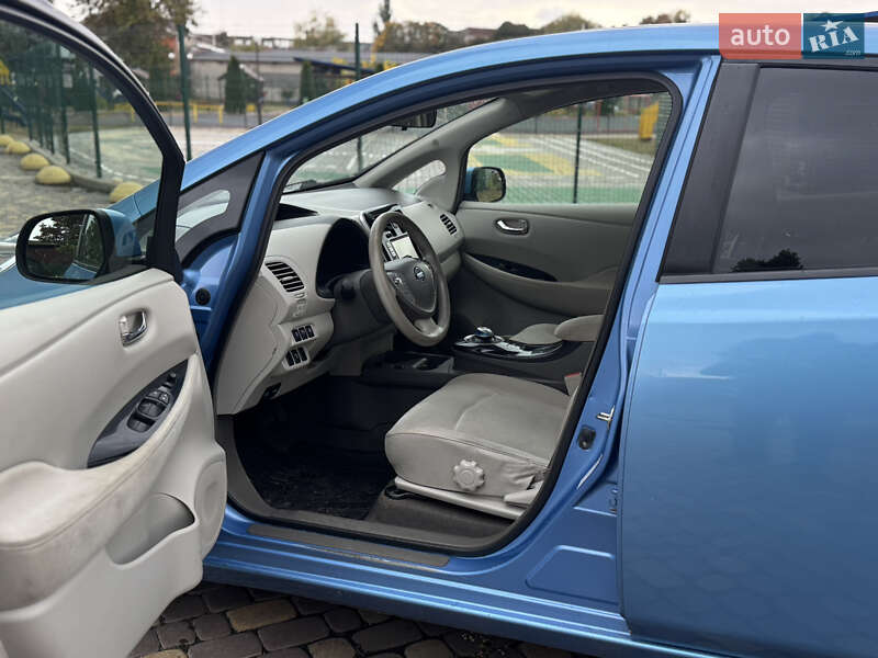 Хетчбек Nissan Leaf 2013 в Вінниці