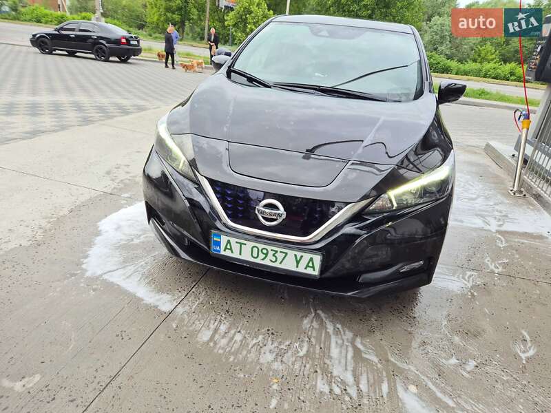 Хетчбек Nissan Leaf 2018 в Хмельницькому фото 12 Хетчбек Nissan Leaf 2018 в Хмельницькому