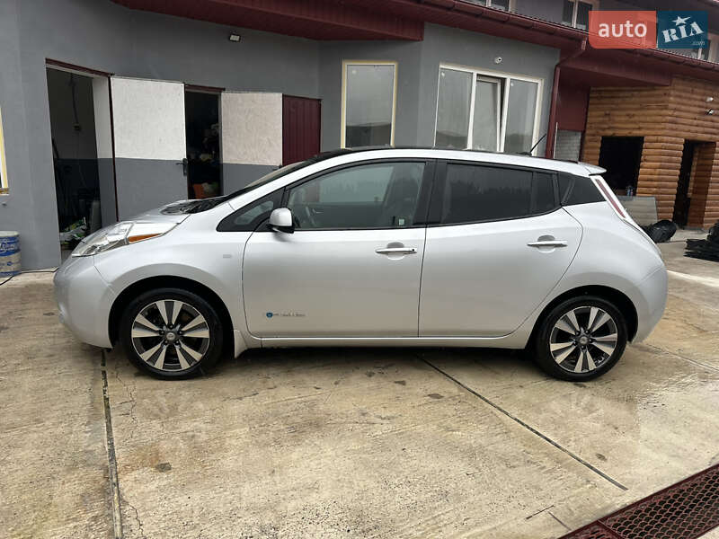Хетчбек Nissan Leaf 2015 в Сокалі фото 2 Хетчбек Nissan Leaf 2015 в Сокалі
