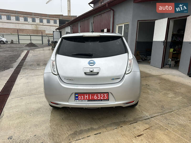 Хетчбек Nissan Leaf 2015 в Сокалі фото 9 Хетчбек Nissan Leaf 2015 в Сокалі