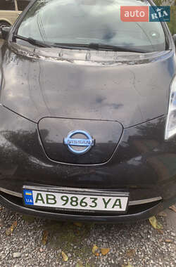 Хэтчбек Nissan Leaf 2014 в Виннице