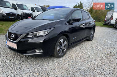 Хэтчбек Nissan Leaf 2019 в Дубно