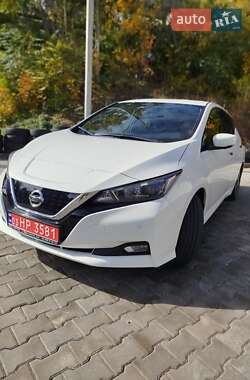 Хэтчбек Nissan Leaf 2020 в Николаеве