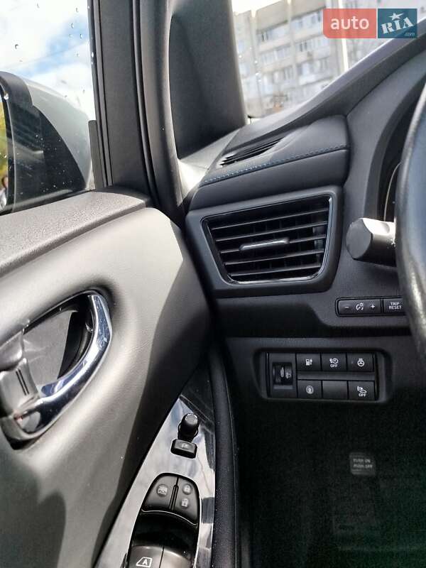 Хетчбек Nissan Leaf 2020 в Миколаєві