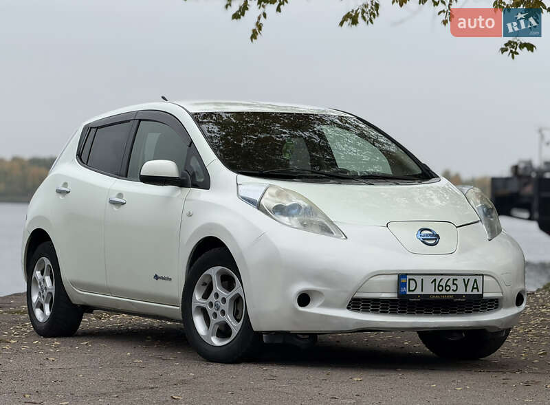 Nissan Leaf 2012
