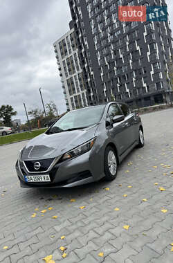 Хетчбек Nissan Leaf 2018 в 