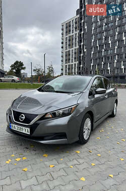 Хетчбек Nissan Leaf 2018 в 
