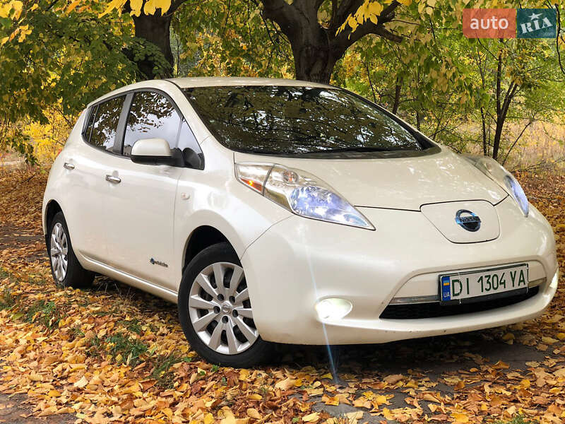 Nissan Leaf 2015