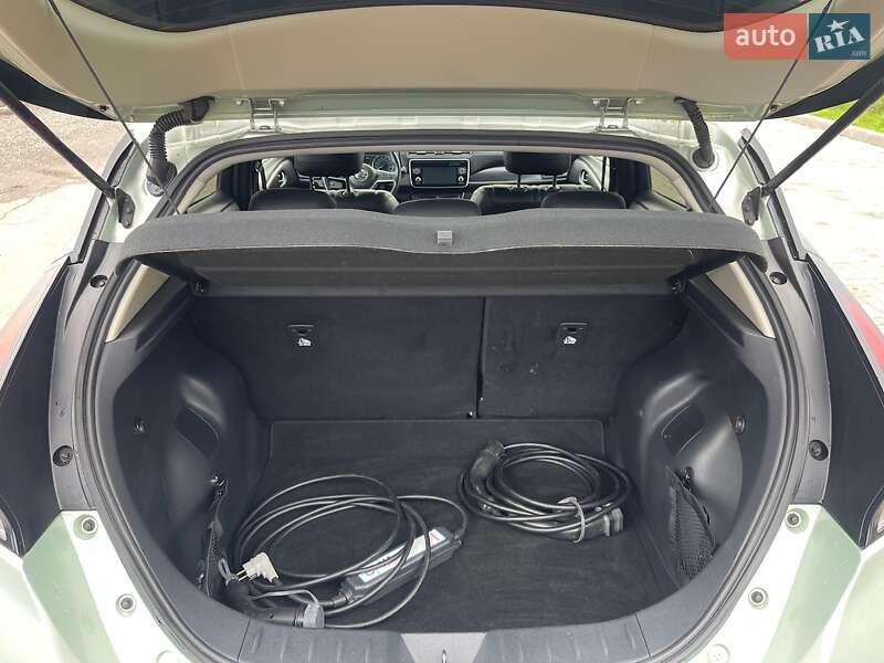 Хетчбек Nissan Leaf 2018 в Рівному фото 29 Хетчбек Nissan Leaf 2018 в Рівному