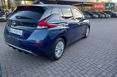 Хетчбек Nissan Leaf 2024 в  фото 18 Хетчбек Nissan Leaf 2024 в