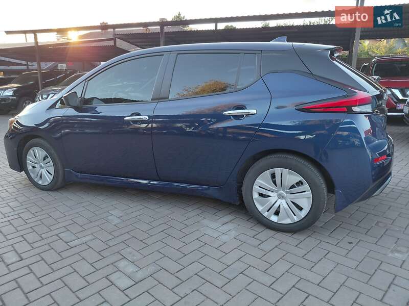 Хэтчбек Nissan Leaf 2024 в Кривом Роге фото 22 Хэтчбек Nissan Leaf 2024 в Кривом Роге