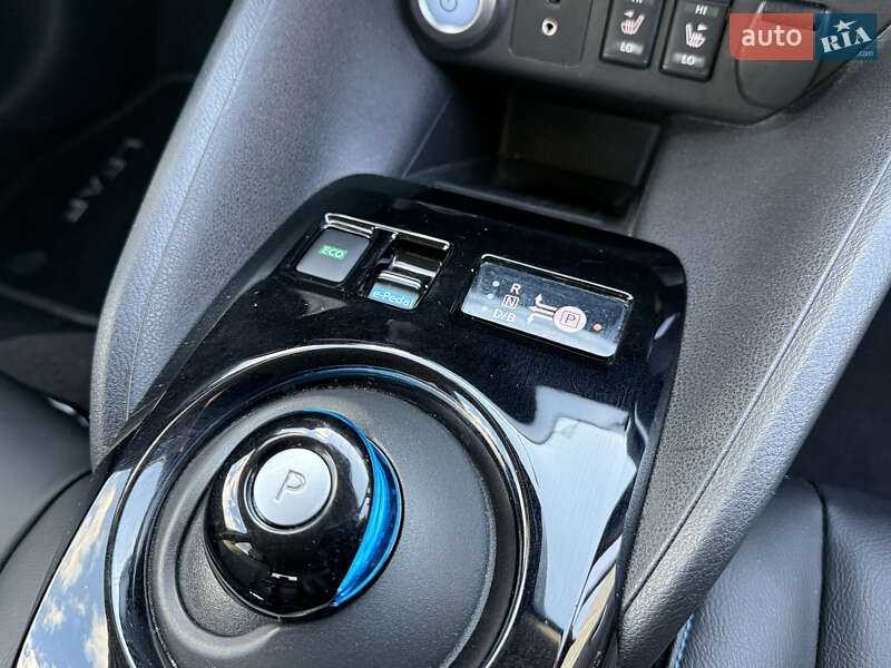 Хетчбек Nissan Leaf 2018 в Дніпрі фото 21 Хетчбек Nissan Leaf 2018 в Дніпрі