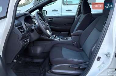 Хэтчбек Nissan Leaf 2020 в 