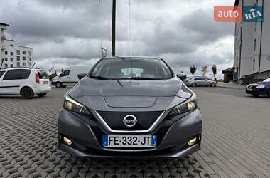 Хэтчбек Nissan Leaf 2019 в 