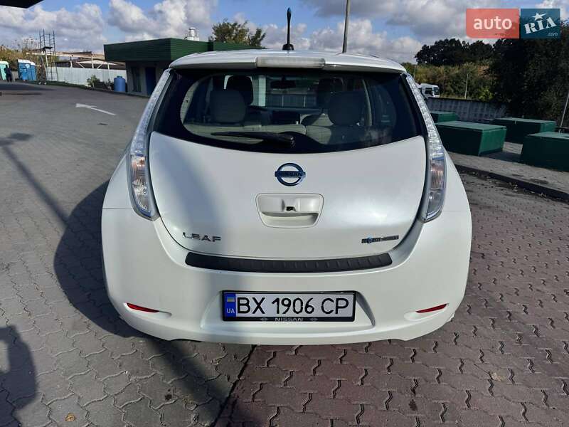 Хэтчбек Nissan Leaf 2014 в Каменец-Подольском фото 6 Хэтчбек Nissan Leaf 2014 в Каменец-Подольском