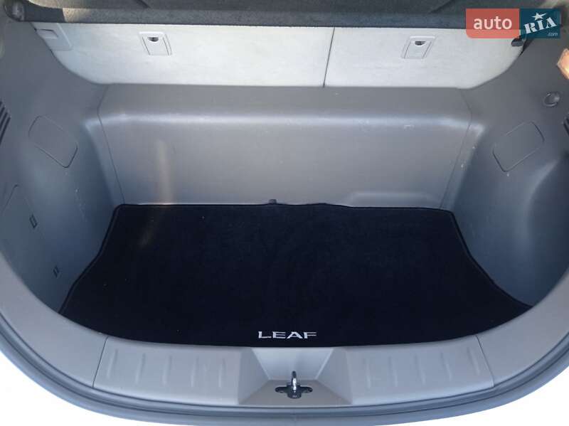 Хэтчбек Nissan Leaf 2012 в Коломые фото 2 Хэтчбек Nissan Leaf 2012 в Коломые